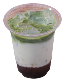 Berry Magnolia — matcha latte con blueberry y fresa